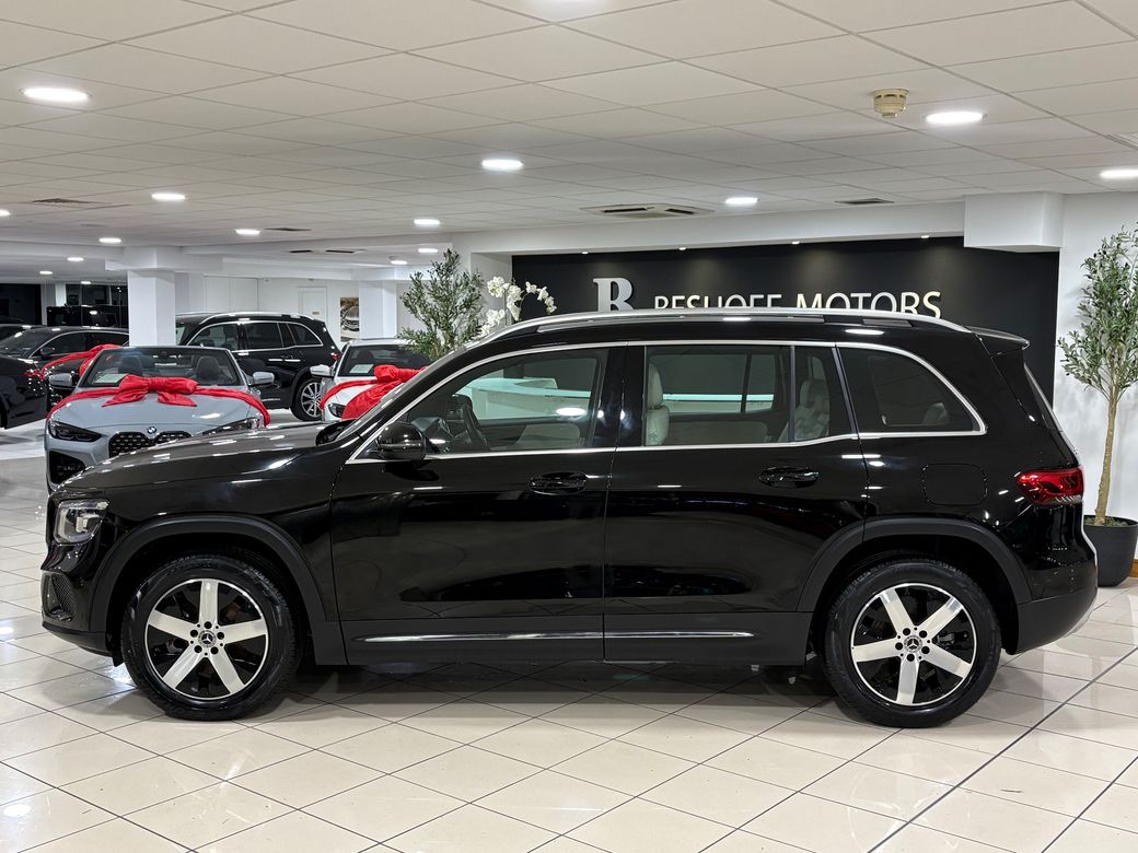 2023 Mercedes-Benz GLB Class