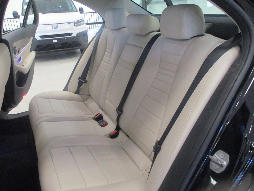 2017 Mercedes-Benz E 200