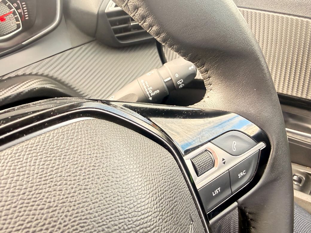 2024 Peugeot 208