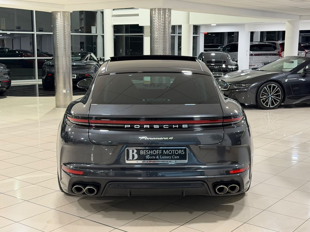 2024 Porsche Panamera