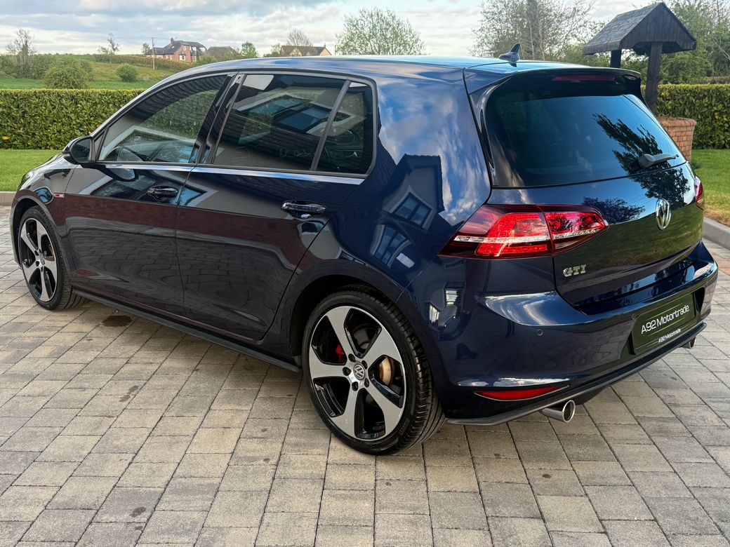 2016 Volkswagen Golf