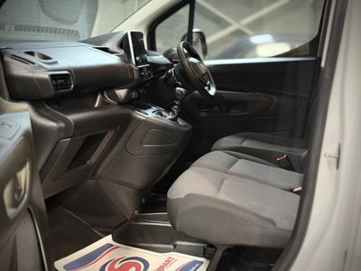 2023 Peugeot Partner