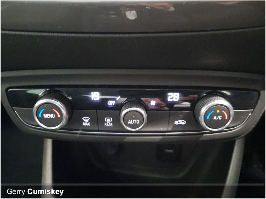 2023 Opel Crossland X