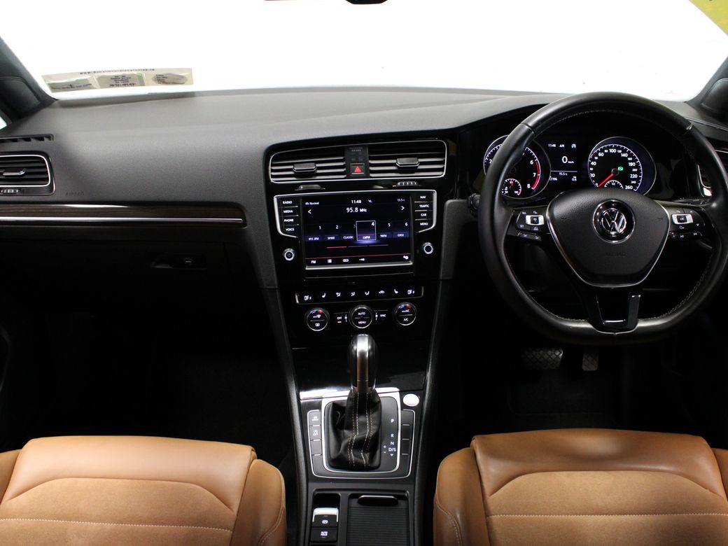 2016 Volkswagen Golf