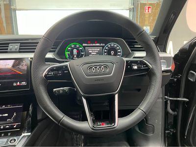 2024 Audi Q8 e-tron