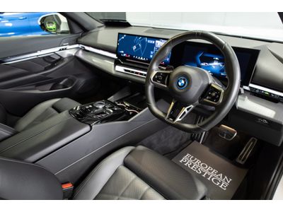 2024 BMW i5
