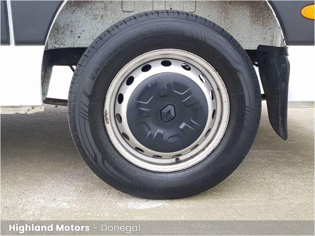 2023 Renault Master