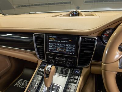 2014 Porsche Panamera