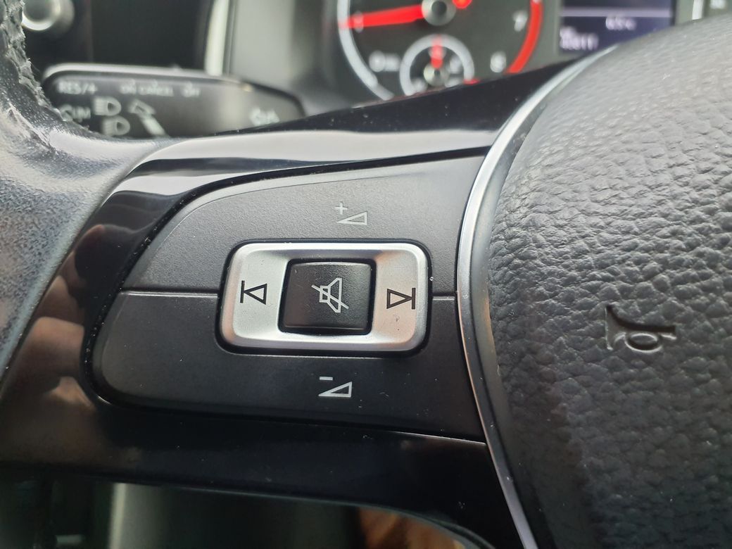 2020 Volkswagen Polo