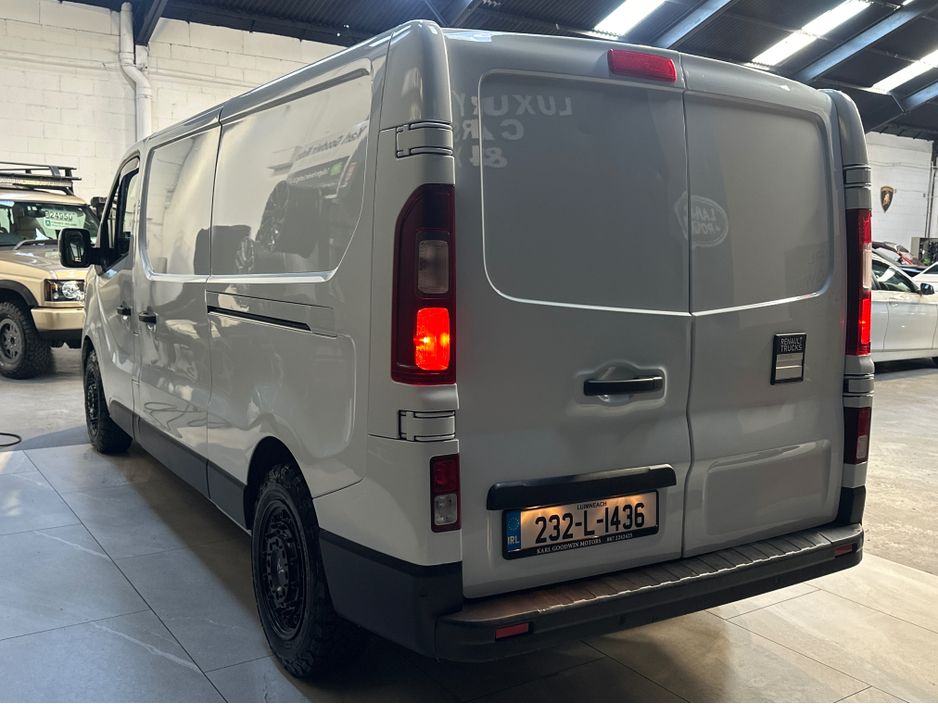 2023 Renault Trafic