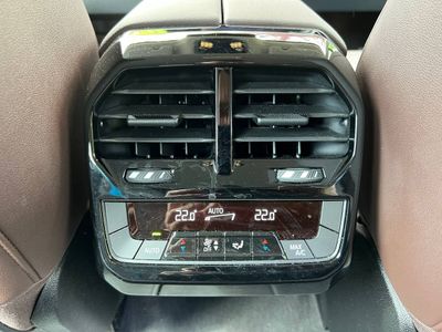 2022 BMW iX