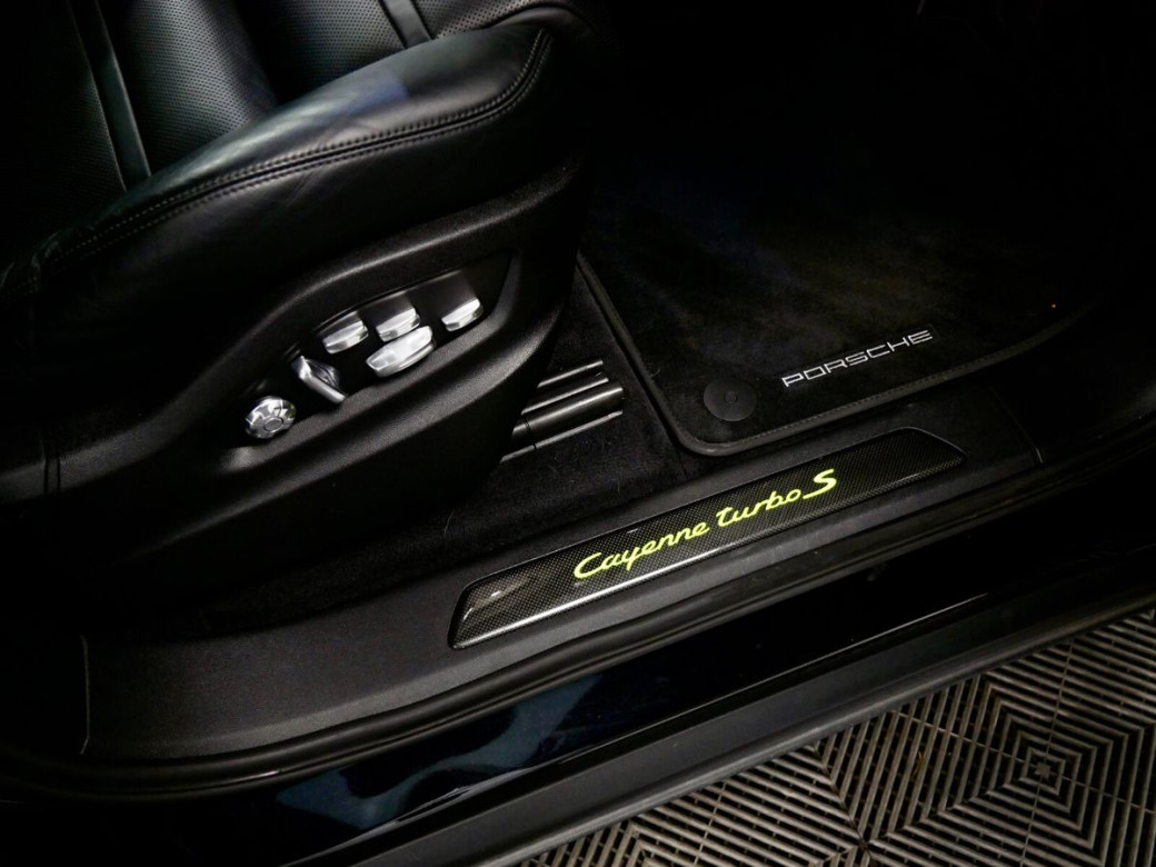 2020 Porsche Cayenne