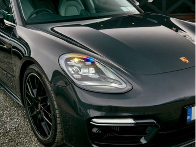 2023 Porsche Panamera