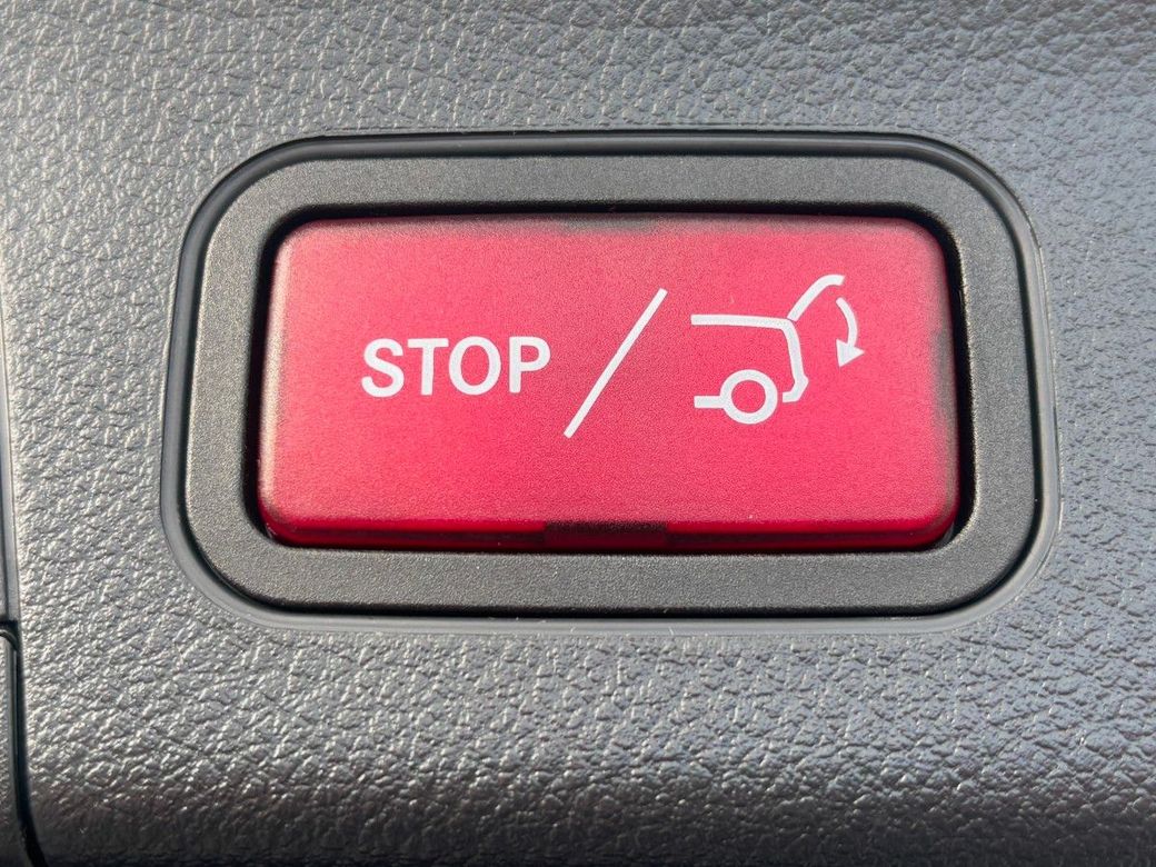 2025 Mercedes-Benz EQA