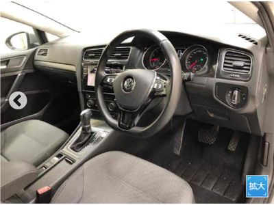 2017 Volkswagen Golf