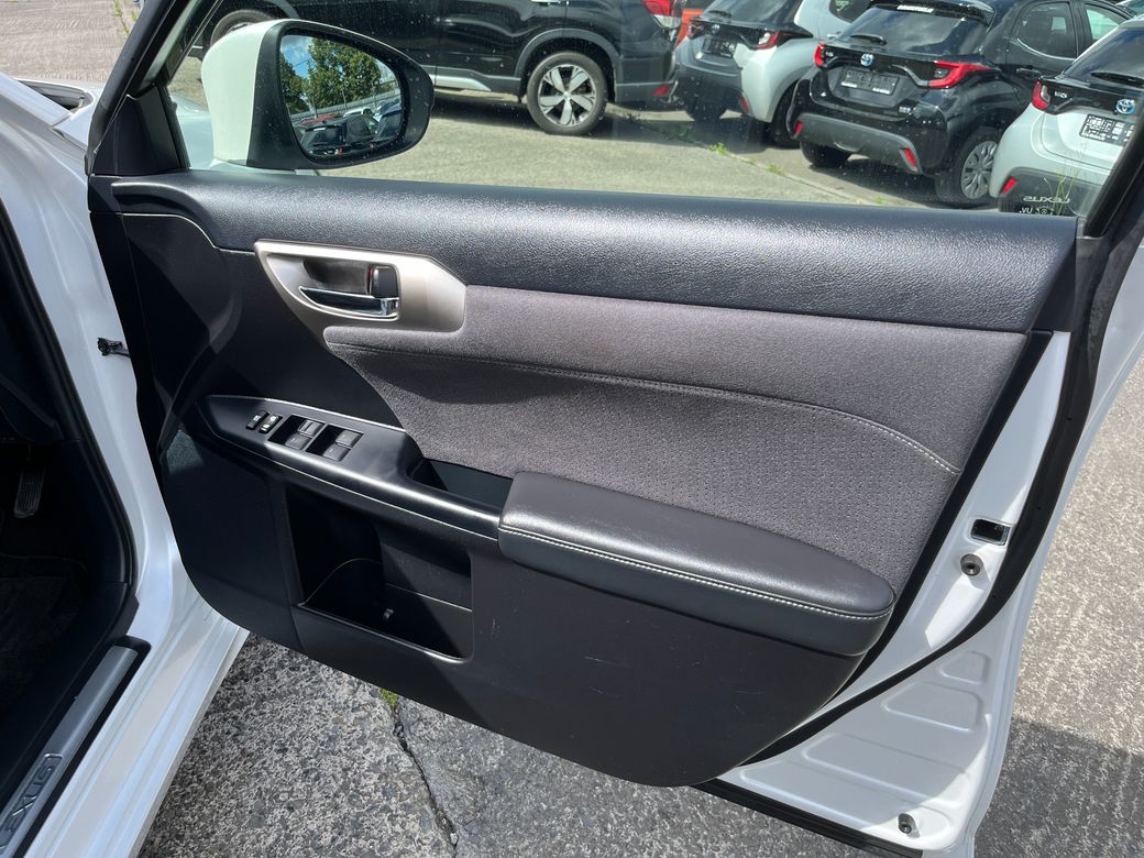 2017 Lexus CT 200h