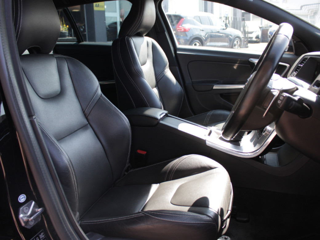 2016 Volvo V60
