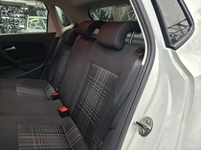 2015 Volkswagen Polo