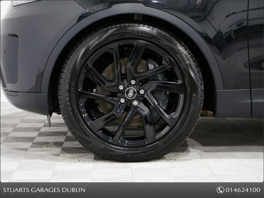 2025 Land Rover Discovery