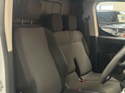 2020 Peugeot Partner