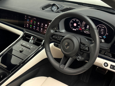 2025 Porsche Panamera