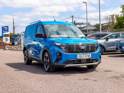 2025 Ford Transit Courier