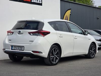 2017 Toyota Auris