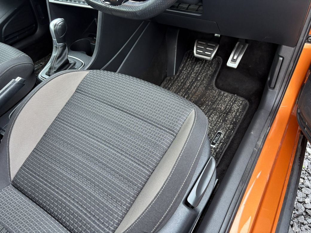 2017 Volkswagen Polo