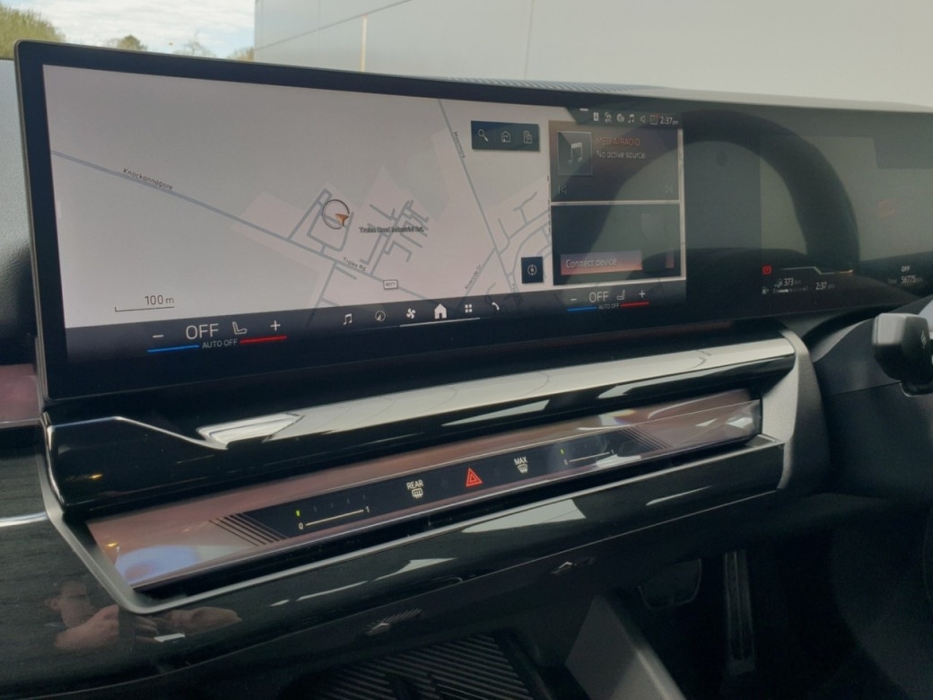 2025 BMW 530