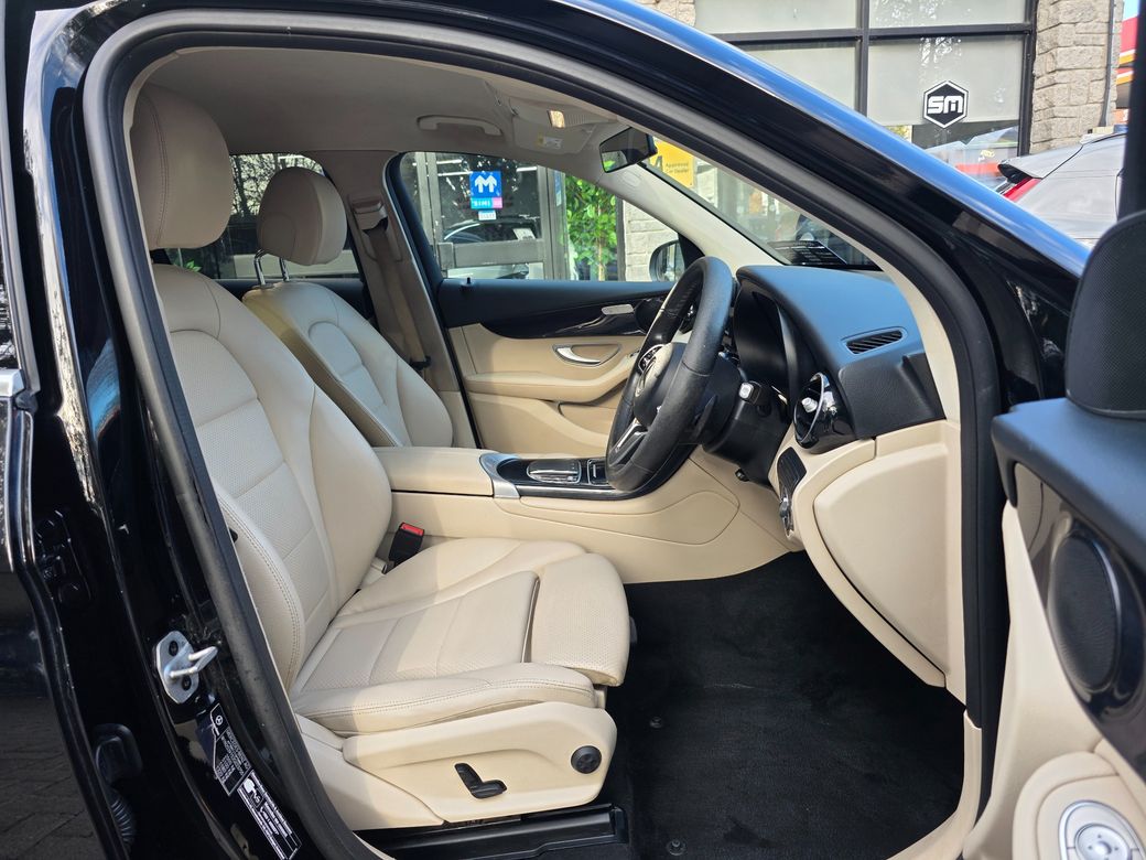 2022 Mercedes-Benz GLC Class