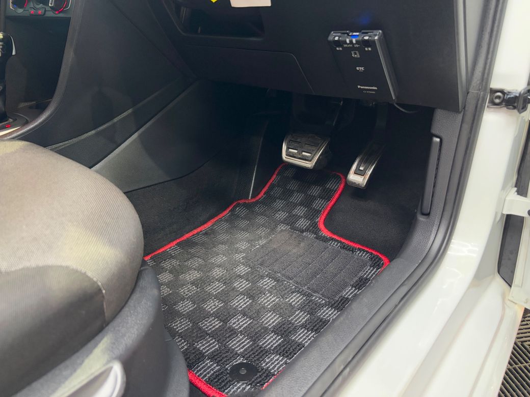 2016 Volkswagen Polo