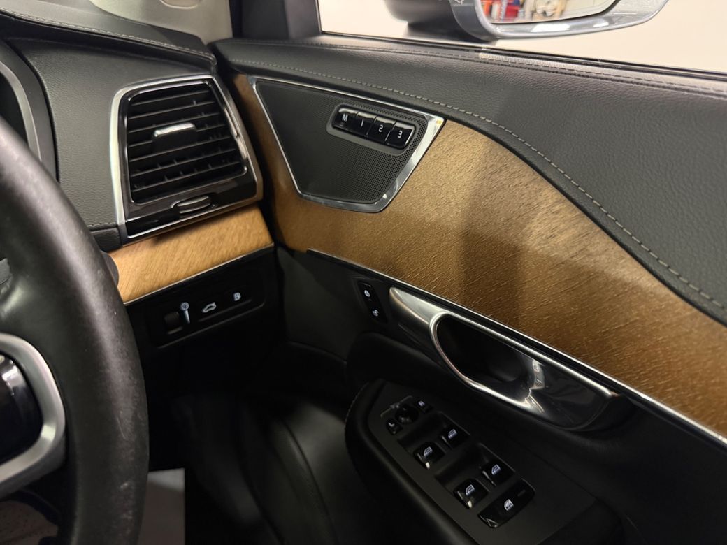 2017 Volvo XC90
