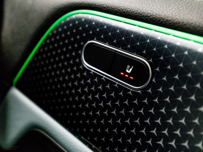 2025 Mercedes-Benz EQA