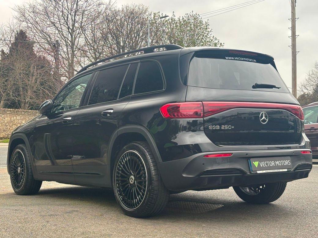 2025 Mercedes-Benz EQB