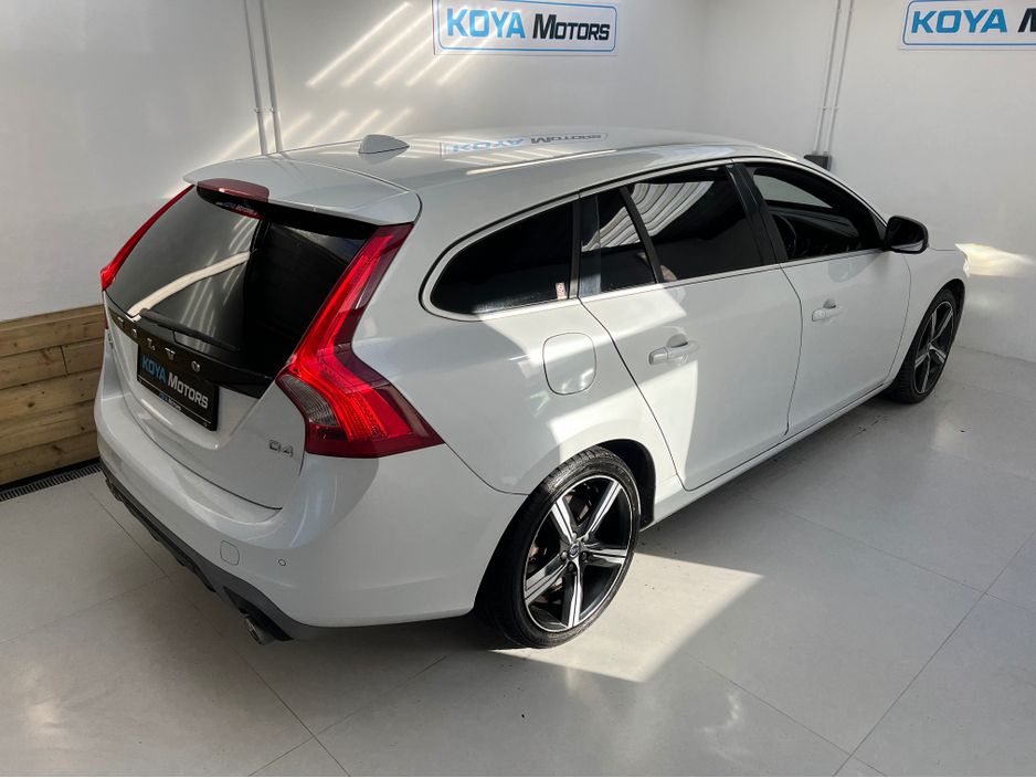 2016 Volvo V60