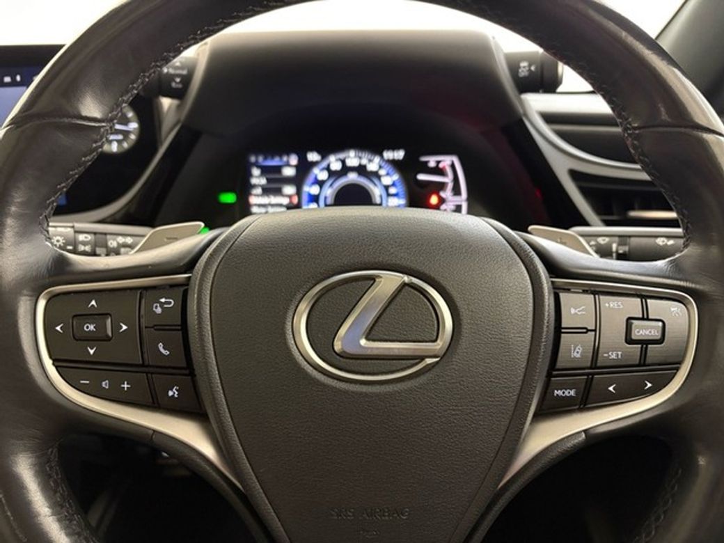 2023 Lexus ES 300h
