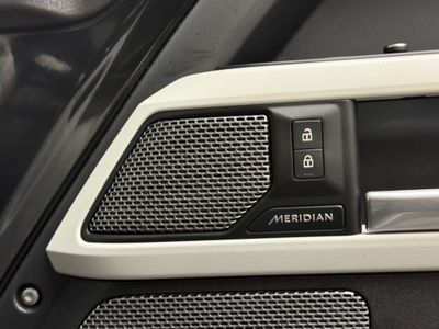 2022 Land Rover Defender
