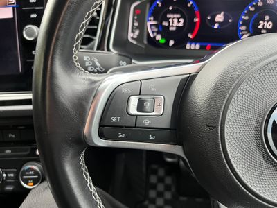 2022 Volkswagen T-Roc