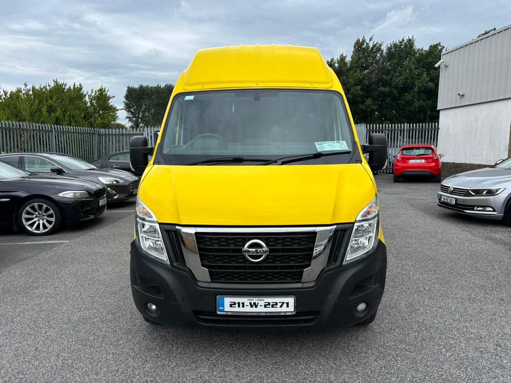 2021 Nissan NV400