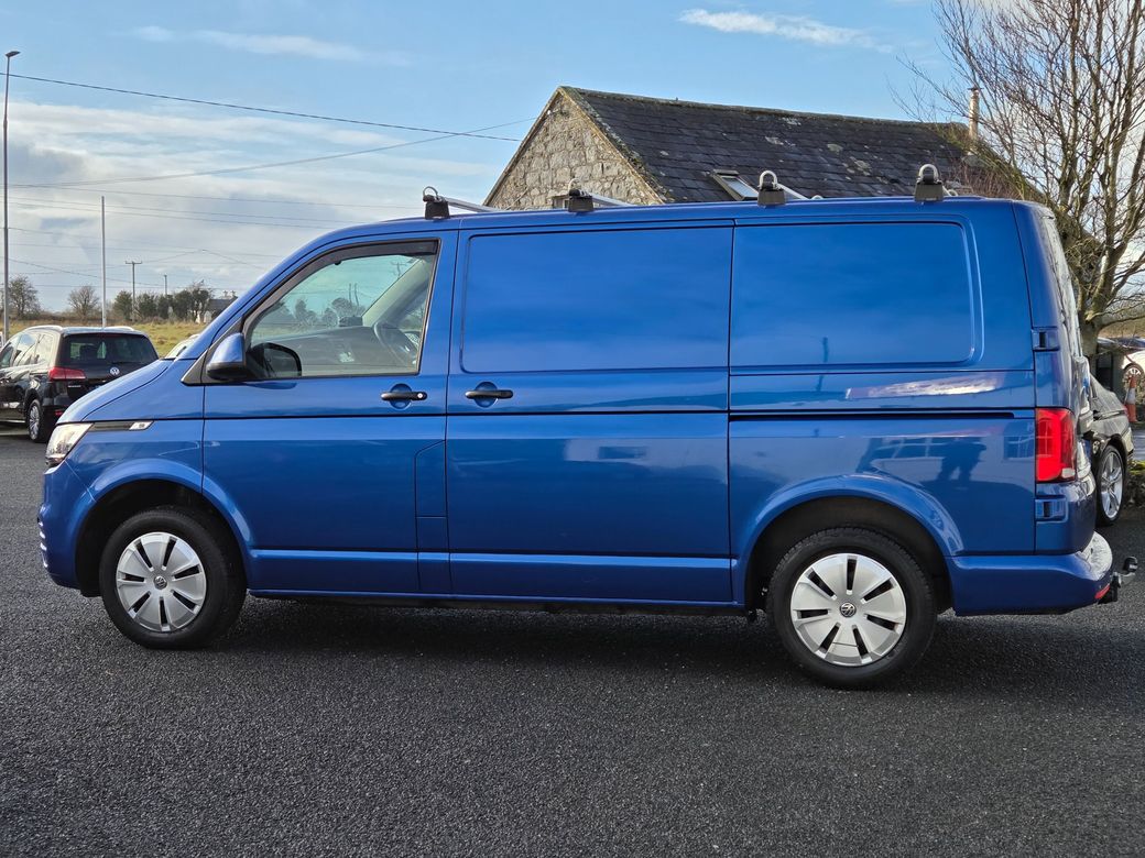 2023 Volkswagen Transporter