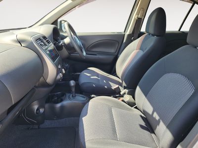 2015 Nissan March