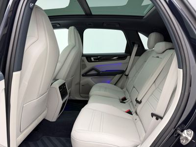 2022 Porsche Cayenne