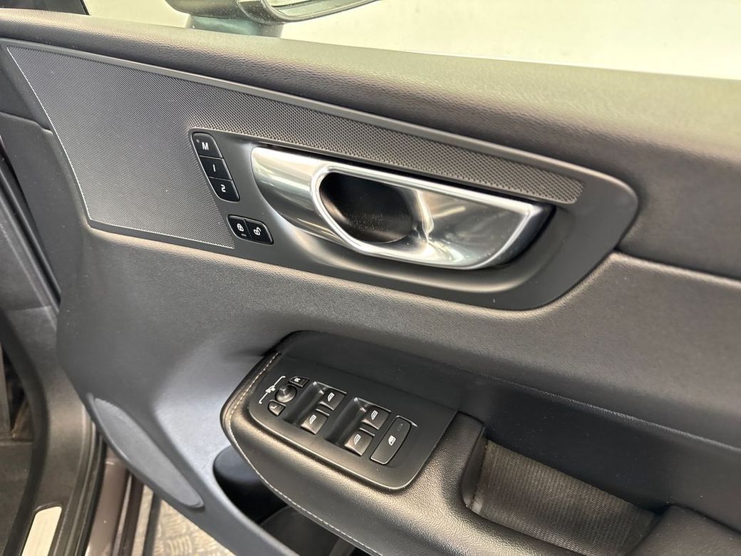 2021 Volvo XC60