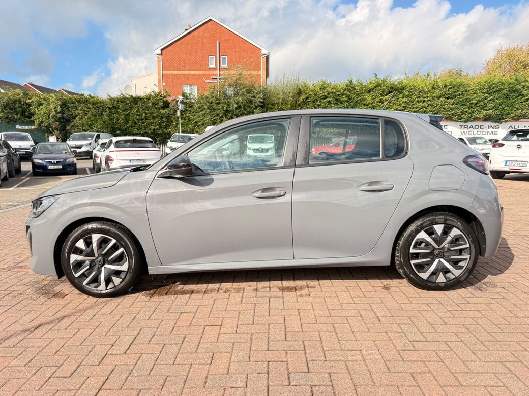 2024 Peugeot 208