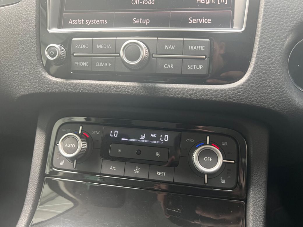 2018 Volkswagen Touareg