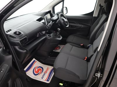 2021 Peugeot Partner