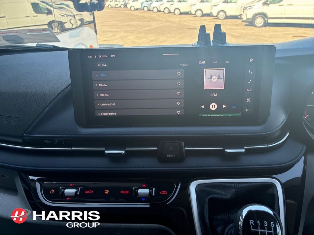 2025 White Maxus Deliver 7