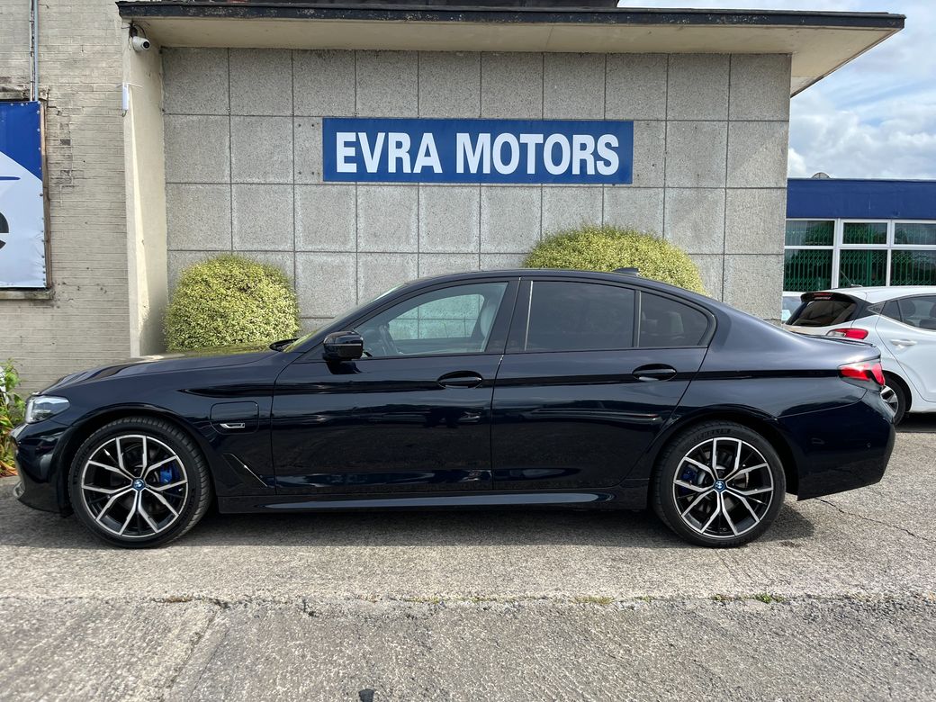 2022 BMW 5 Series