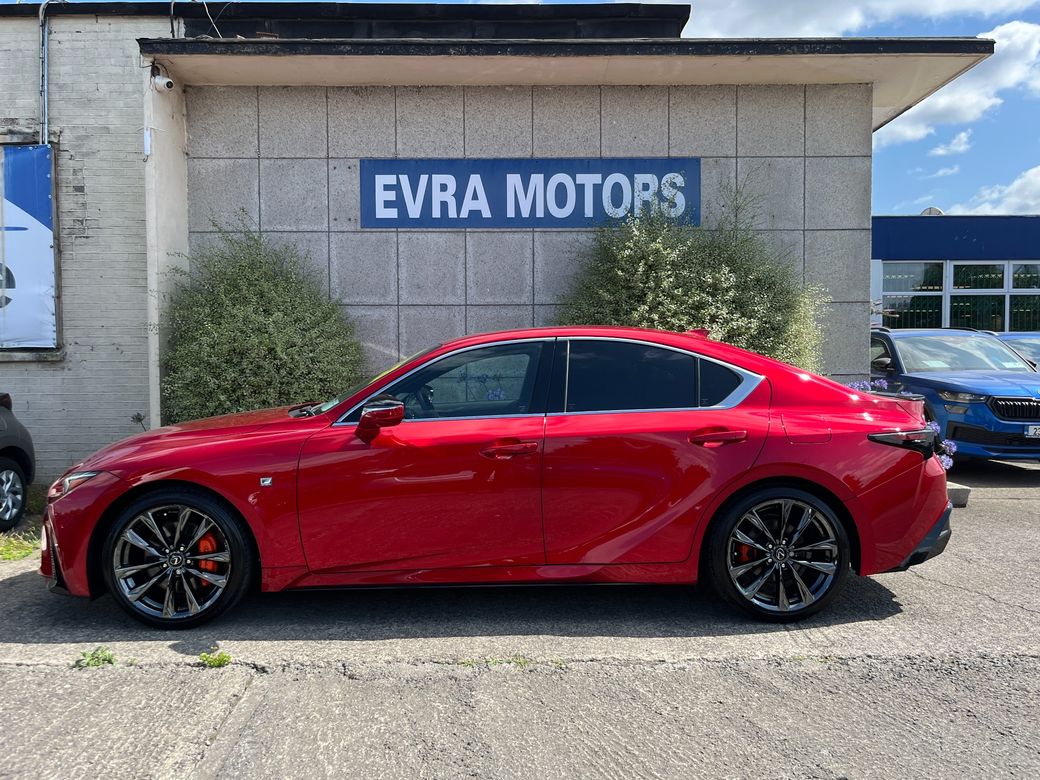 2023 Lexus IS 300h