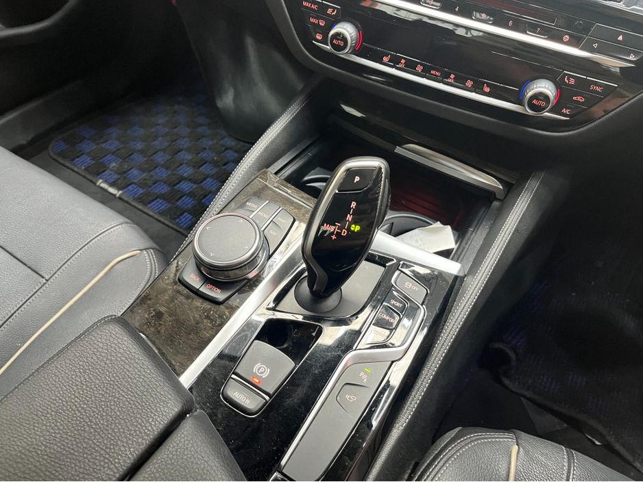 2017 BMW 5 Series